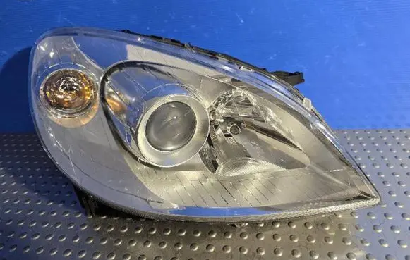 Mercedes-Benz B W245 Headlight/headlamp A1698207861