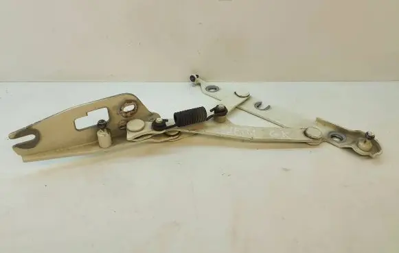 Volkswagen Jetta V Tailgate/trunk/boot hinge 1K5827301A 13806
