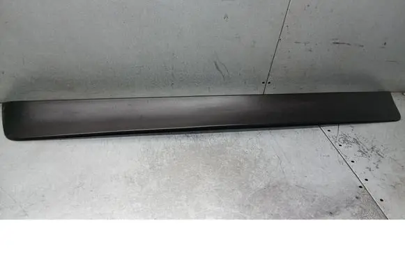 Volkswagen Polo II 86C 2F Rear window tailgate spoiler 