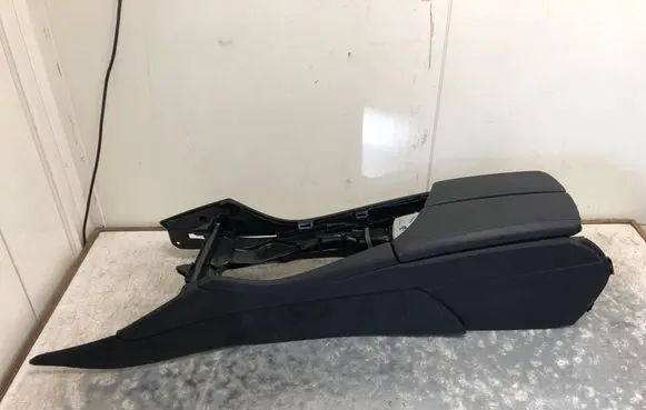 BMW 5 F10 F11 Armrest 9216841