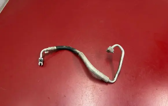 Chrysler Pacifica Air conditioning (A/C) pipe/hose 68227756AC