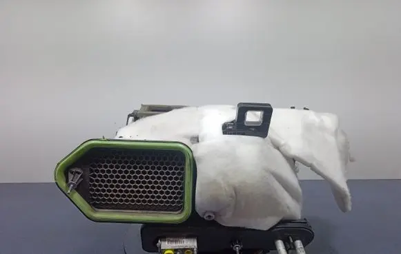Interior heater climate box assembly