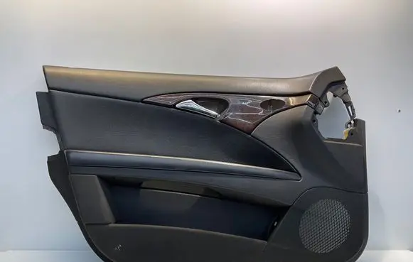 Mercedes-Benz E W211 Front door card panel trim A2117207562 00009D16 8427215