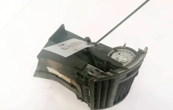 Dash center air vent grill