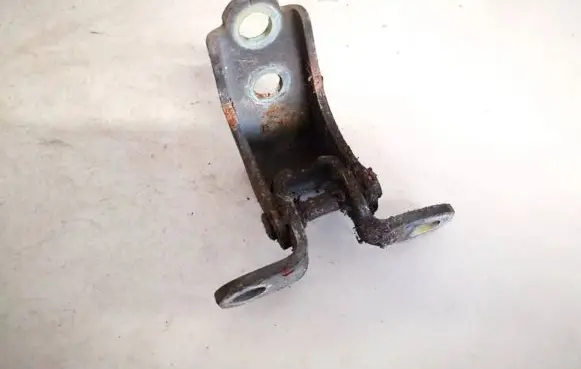 Honda Jazz Front door upper hinge