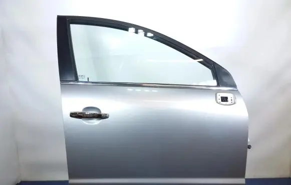 Opel Antara Front door