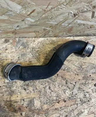 Mercedes-Benz E W212 Engine coolant pipe/hose A2125018282 YAP4718110
