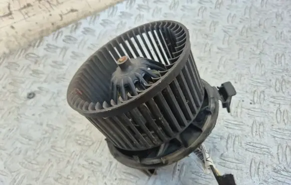 Dacia Sandero Heater fan/blower X90P35CH