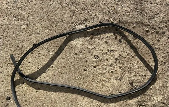 BMW 5 F10 F11 Engine compartment rubber 