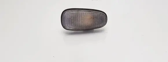 Opel Zafira A Front fender indicator light