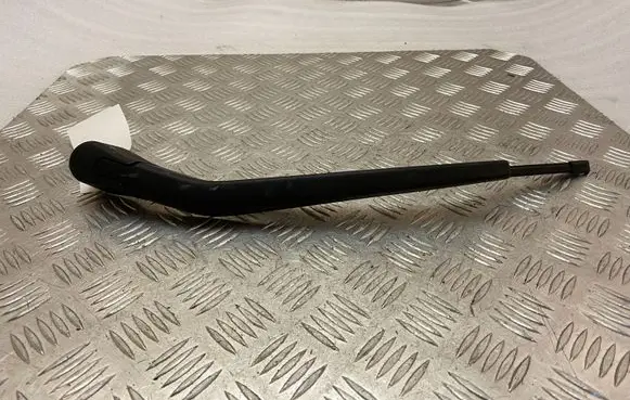 Volvo XC90 Rear wiper blade arm 97158693