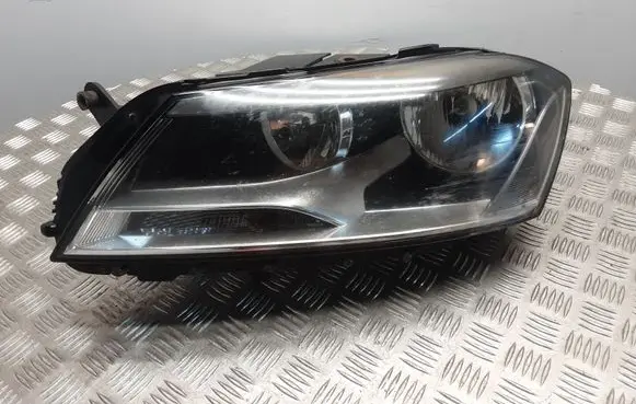 Volkswagen PASSAT B7 Headlight/headlamp