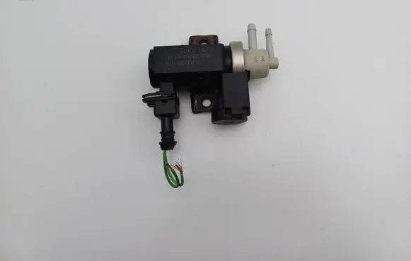 Suzuki Swift I Turbo solenoid valve 1811779J50