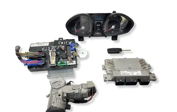 Ford Fiesta Engine ECU kit and lock set 8V5115K600EG 8V2112A650HF S180049001F