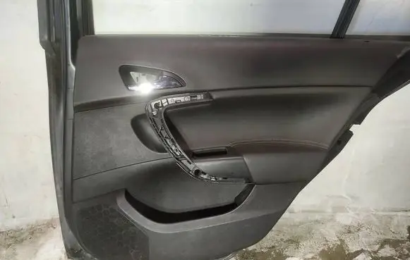 Opel Insignia A Rear door card panel trim