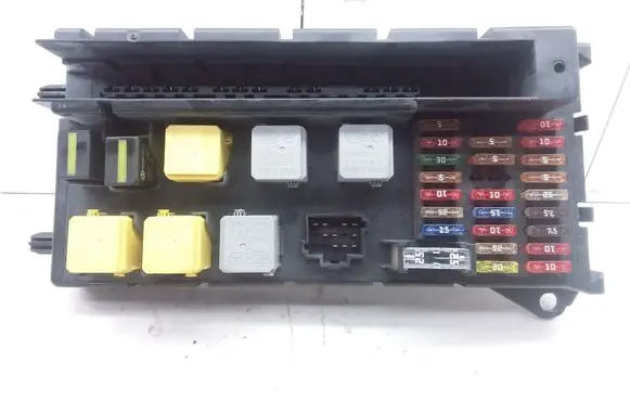 Mercedes-Benz Sprinter W906 Fuse module A9065454401 ZGS006Q004