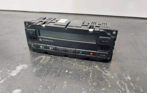 Volkswagen PASSAT B5.5 Climate control/heater control trim 3B1907044H