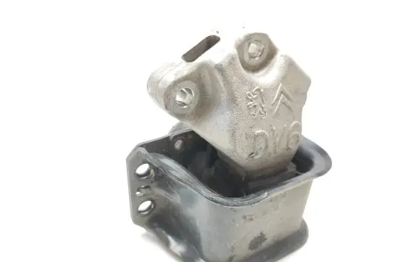 Citroen DS5 Engine mount bracket 9636583980 9636270080 9676819780