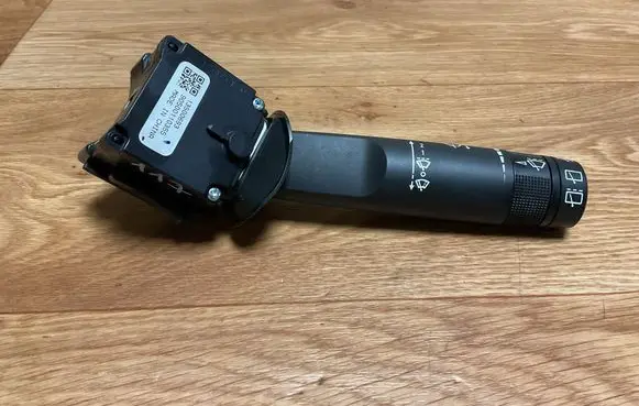 Opel Insignia A Wiper control stalk 13500693 90500110355