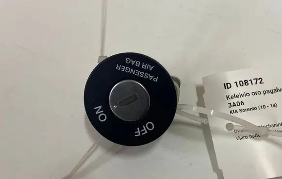 KIA Sorento Passenger airbag on/off switch 378090