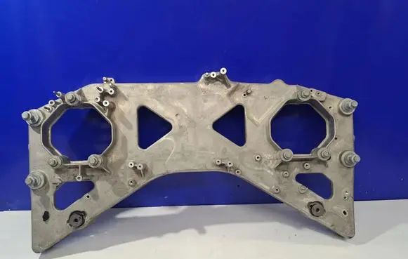 Polestar 2 Front subframe 31686305