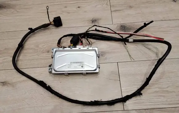 BMW 6 F12 F13 Steering rack control module 6854032 9010572859 901250140007
