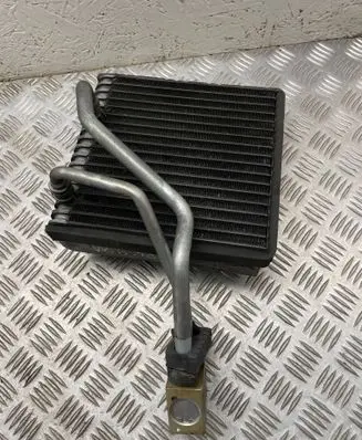 Air conditioning (A/C) radiator (interior)