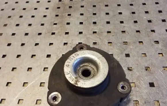 Skoda Fabia Mk2 (5J) Coil spring mount 