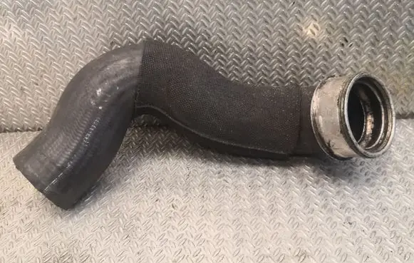 Mercedes-Benz A W169 Intercooler hose/pipe 1695280482