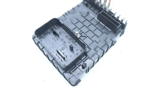 Volkswagen Golf Plus Fuse box set 1K0937125D