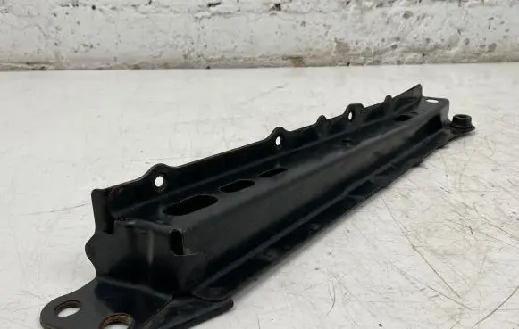 Toyota Prius+ (ZVW40) Side radiator support slam panel 