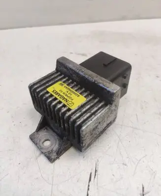 Renault Trafic II (X83) Glow plug pre-heat relay 8200859243 FGPR812