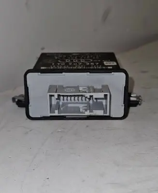 Skoda Octavia Mk2 (1Z) Light module LCM 1T0907357 5LA00837960