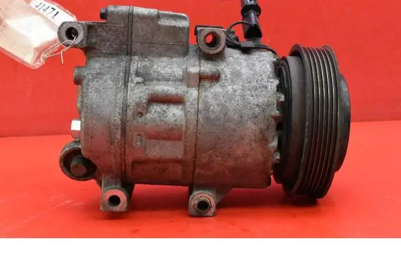 Hyundai i30 Air conditioning (A/C) compressor (pump) F500AN6AA07