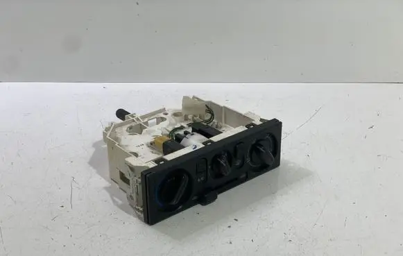 Mazda 626 Climate control unit 7619 7617