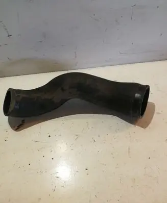 Volvo V70 Intercooler hose/pipe 30680218