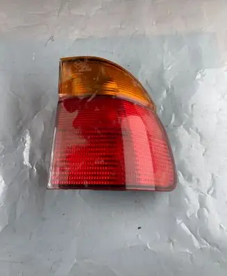BMW 5 E39 Rear/tail lights 393440 8371324