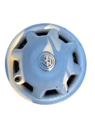 Volkswagen Golf III R14 wheel hub/cap/trim 1HM601147A