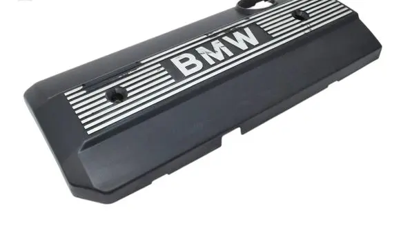BMW 5 E39 Engine cover (trim) 11121748633 1748633