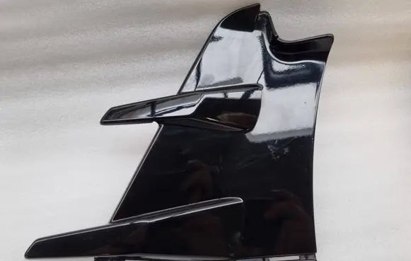 BMW i4 Front arch trim 8081708