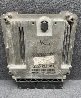 Audi A8 S8 D3 4E Engine control unit/module 4E0907409B 4E0910409B 0281011099