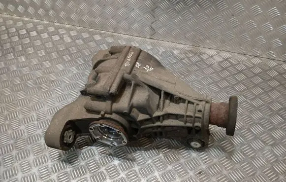 Volkswagen Touareg I Rear differential