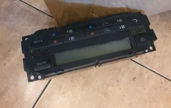 Volkswagen Sharan Climate control unit 7M3907040J 5HB00796311