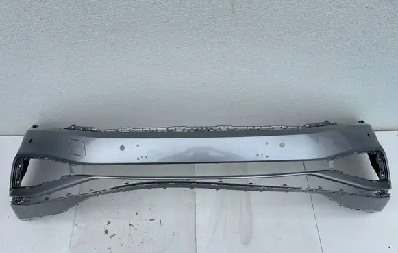 Volkswagen PASSAT B8 Front bumper 3G0807221F
