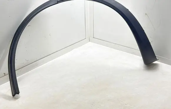 Tesla Model X Rear arch trim 103529000G 103443100H