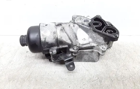 Volvo V40 Cross country Oil filter mounting bracket 312765