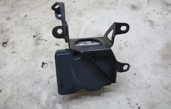 Renault Twingo III ABS Pump 476605476R