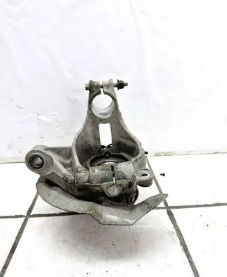 Land Rover Evoque I Front wheel hub FK722K005BD
