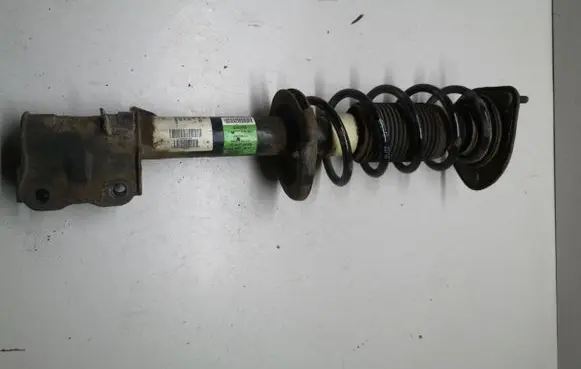 Front shock absorber/damper