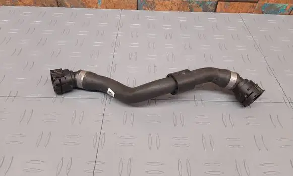 BMW X6 G06 Engine coolant pipe/hose 9845642 17129845642